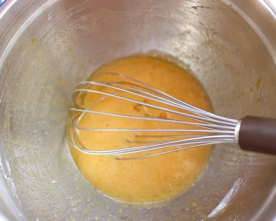 此款小蛋糕好吃又好看,比蛋糕店的香多了,没想到做法竟如此简单