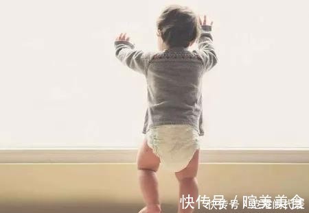 宝宝|宝宝走路早晚跟智力有关?最佳学步是这个月龄,走太早反“坑娃”