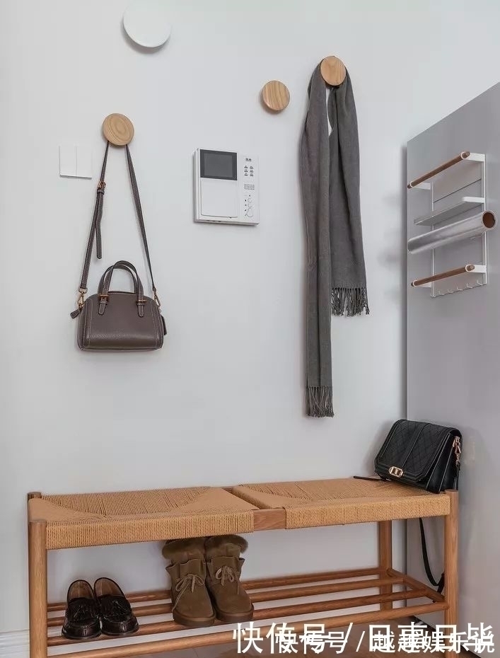 墙面|玄关鞋柜+衣柜的3种组合设计,家里不装真的好可惜