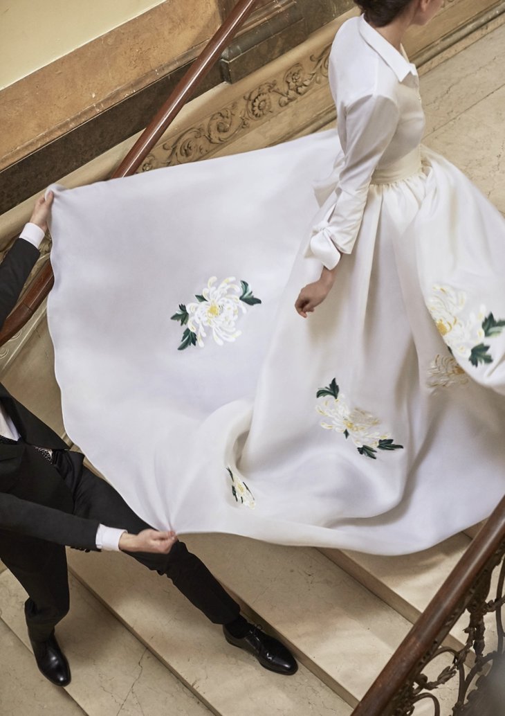  穿一辈子白衬衫是种什么体验？答：引领时髦|GirlCrush | 引领