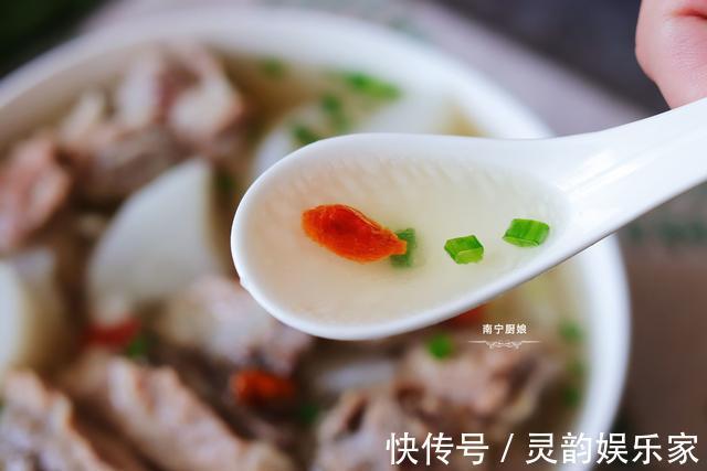 滋补|它是人人吃得起的“小人参”,拿来炖汤喝,鲜甜滋补、润肺化痰