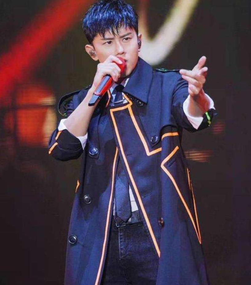 熱度榜|華語男歌手熱度榜，華晨宇終于“重回巔峰”，張杰空降前十