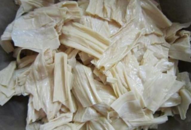 养颜抗衰|此菜是女人的“天然黄体酮”,女人常吃,养颜抗衰,45岁不显老