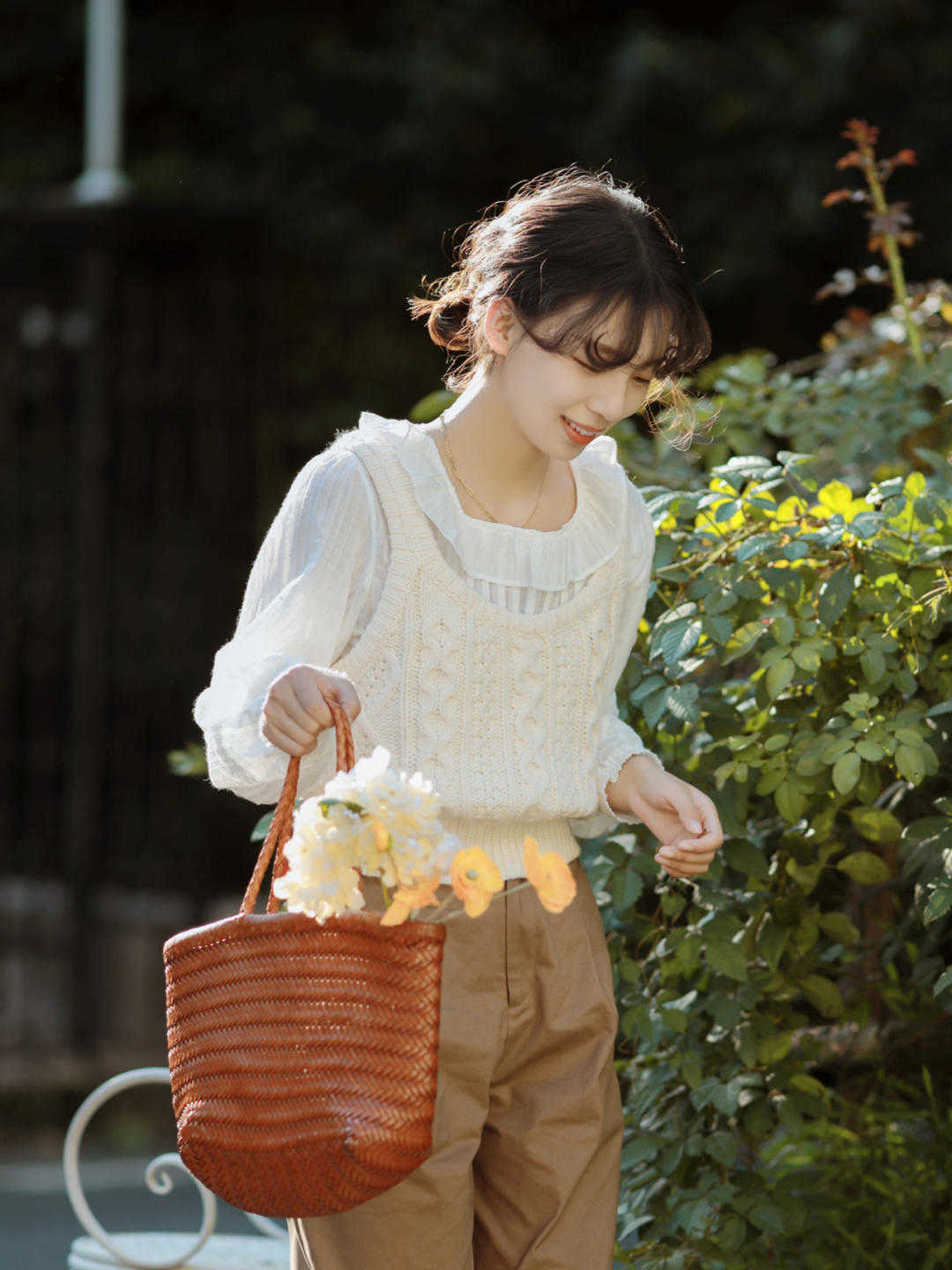 秋天|今年流行奶奶裤,专治各种缺点,微胖女生的最爱