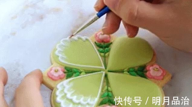 糖霜饼干|美到舍不得吃！甜品师手作花砖饼干，救救老夫的少女心！