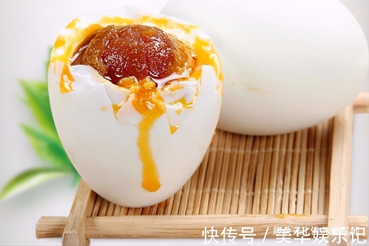 滋阴|人到中年想长寿,3种食物换着吃,排毒养颜,增强体质,滋阴润肺