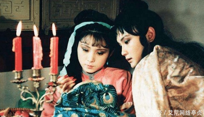 怡红院|红楼梦中,晴雯拿簪子扎坠儿,不是心狠,而是恨铁不成钢