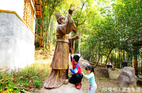 梅岭狮子峰，南昌第一山，怪石奇洞不输黄山，悬崖秋千、滑翔伞、玻璃漂流个个刺激