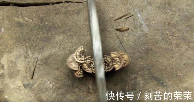 动图|杨志他的刀真的可以砍铜剁铁不卷刃 又能吹毛断发