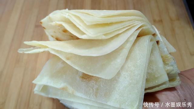 烙饼|烙饼为什么发干发硬大多人以为用开水烫面,抹很多油,其实都错