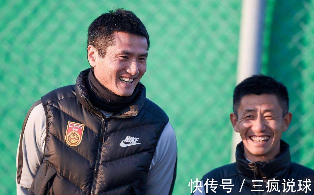 李金羽|国足教练组名单敲定!李霄鹏邀请3大鲁能功勋加入,2人落选太意外