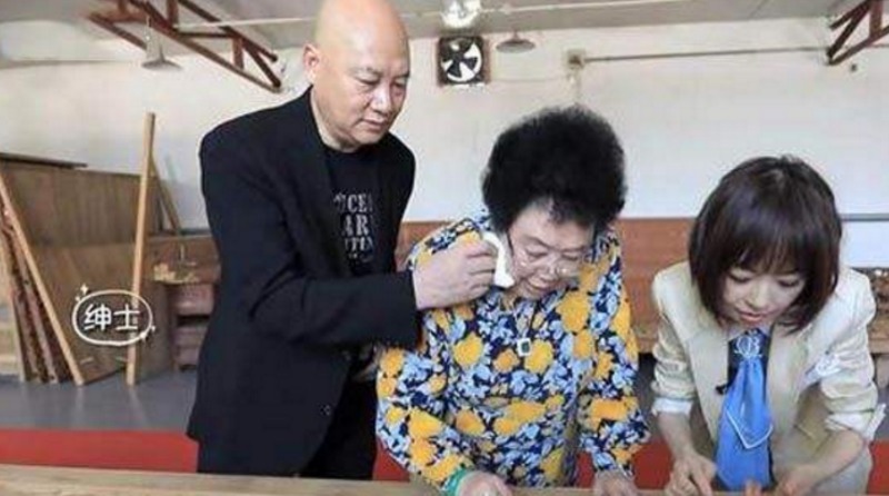 孙悟空|孙悟空娶玉兔妈妈,唐僧娶女首富,而猪八戒才是最大赢家