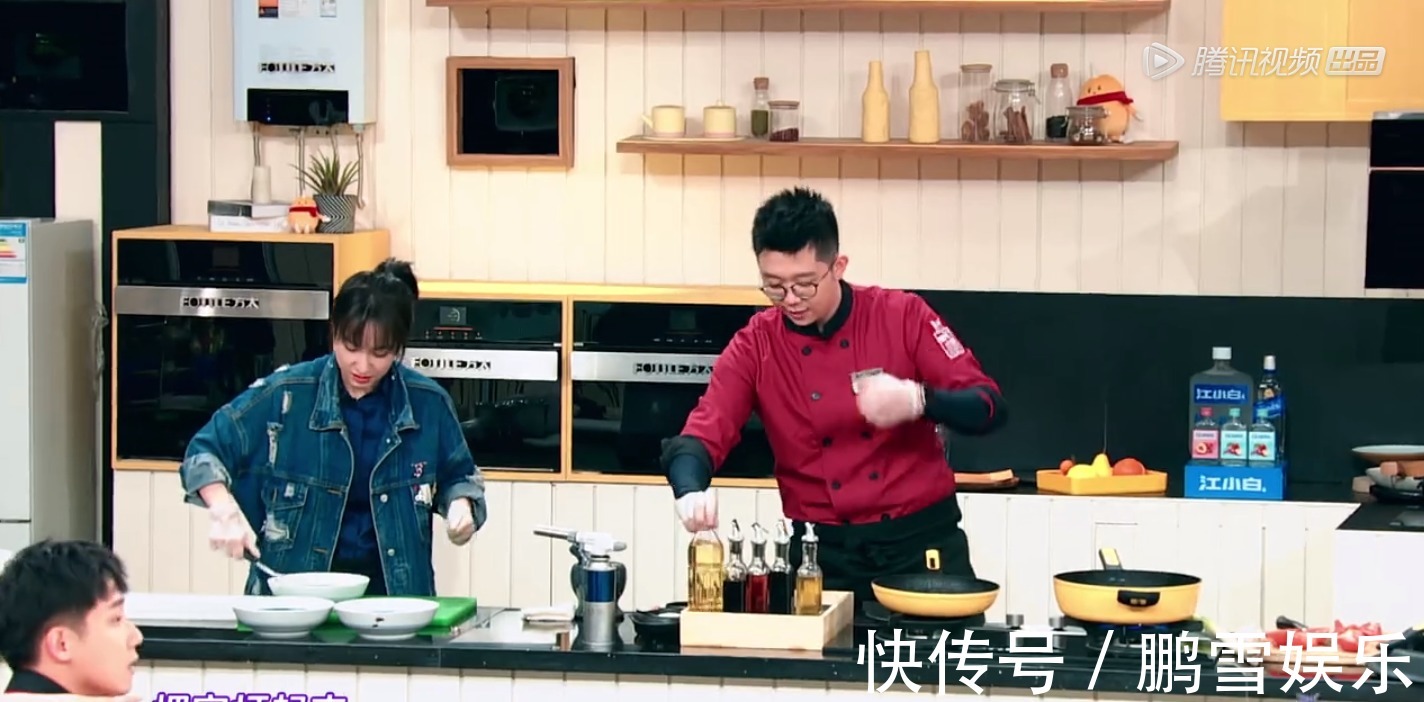 吴昕《拜冰5》36岁了不会煎鸡蛋,不会切丁,连捣蒜都抱怨太累