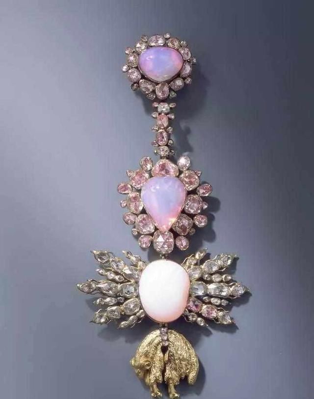 德国绿穹珍宝馆10亿珠宝被盗，这些珠宝恐无缘再见