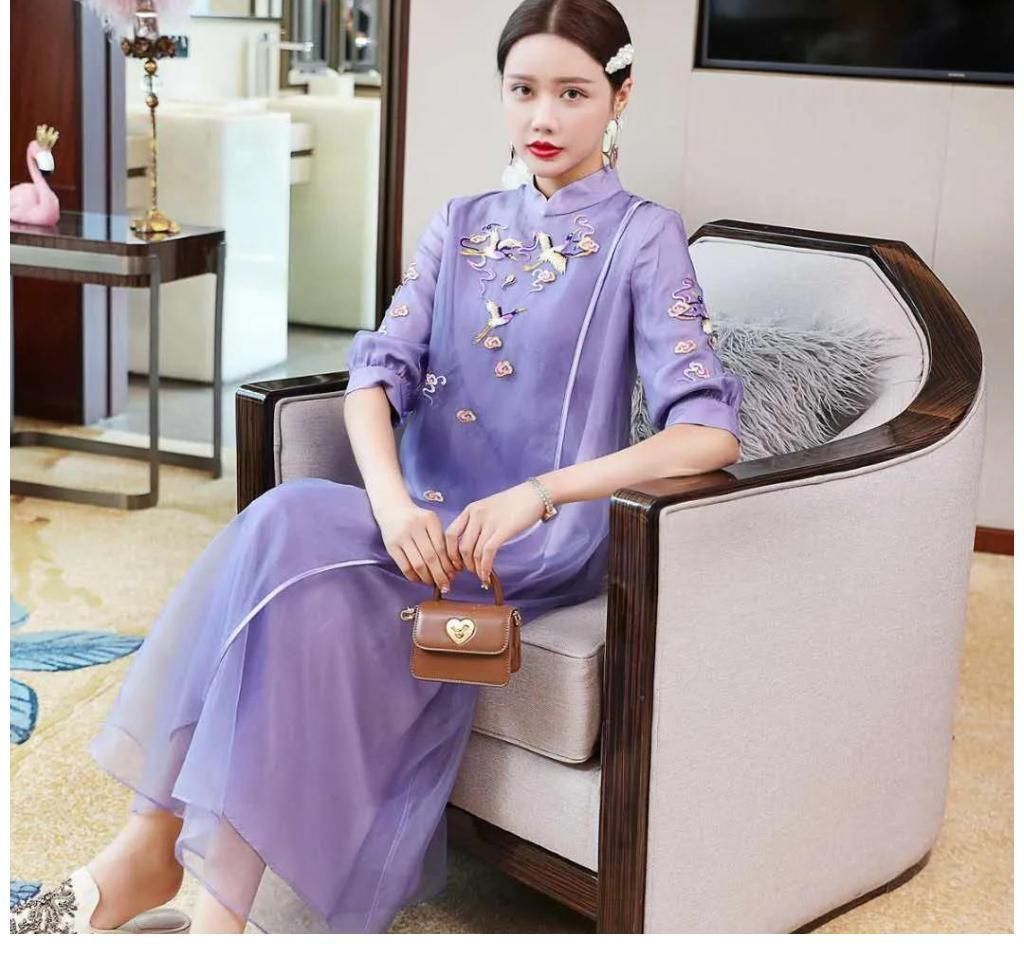 旗袍 旗袍是我们的国之经典,诠释东方女性之美,也是我内心不了的情结