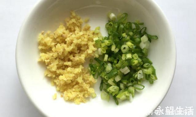 狮子头|豆腐丸子好吃而不腻,掌握做法不用到外面买,营养还健康