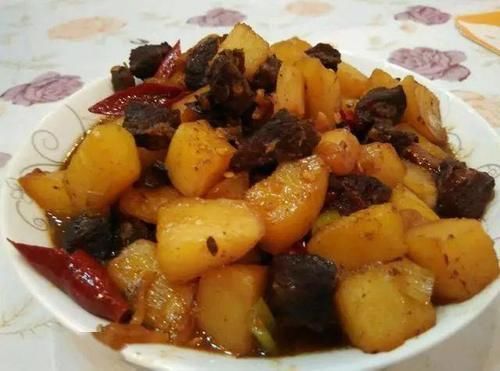 杭椒|家里来客不想去饭店，那就赶紧学会这几道菜，好吃简单有面子