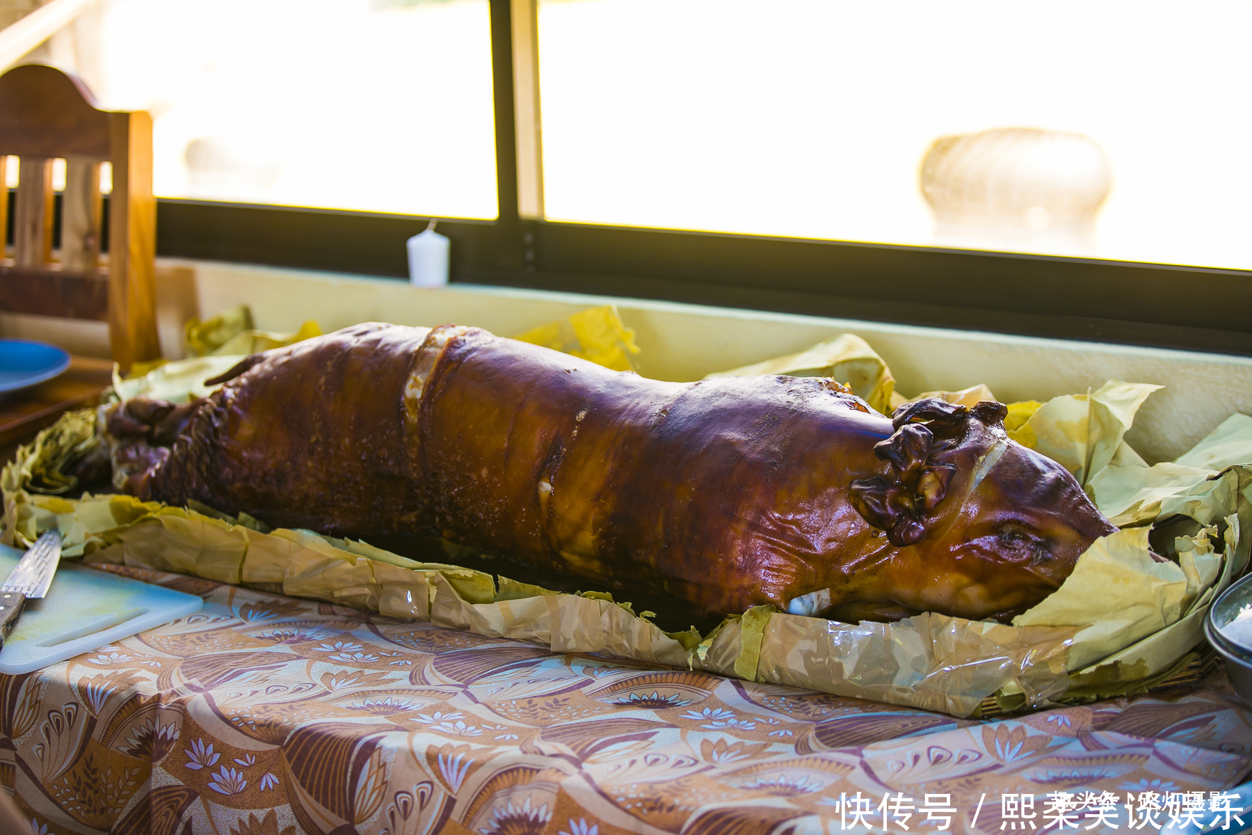 乳猪就|在菲律宾“二师兄”活不过一岁,就被烤着吃了,看着有点残忍