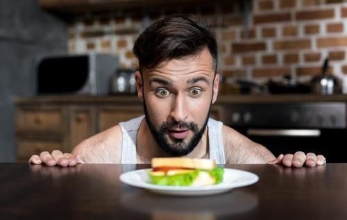 高血脂|睡觉时若有“4种”表现，或是血糖升高了，若没有，恭喜你很健康