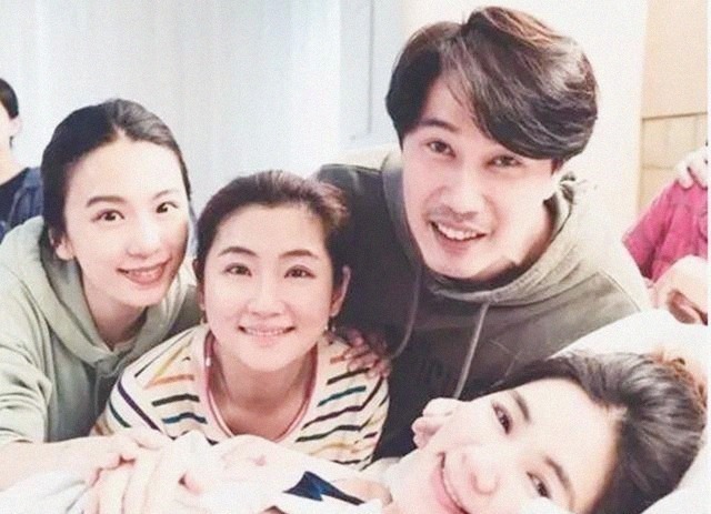 孕妈|俄罗斯最强产妇:海里游个泳就把娃生了,生娃都这么有“战斗力”