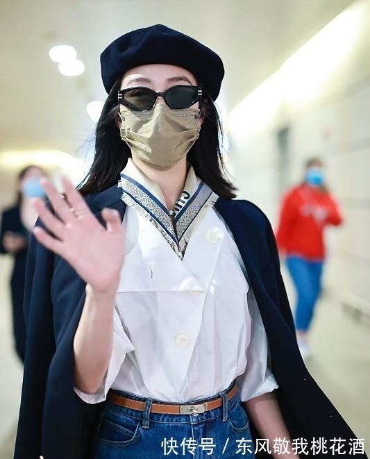 穿搭 普通的牛仔裤也可以不普通,学会这些搭配技巧,日常也能很出众