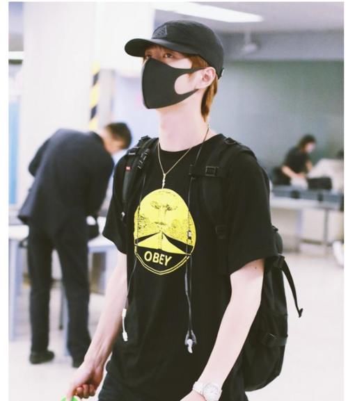 王一博|王一博,你若盛开,清风自来,清凉一夏的造型秘诀大公开