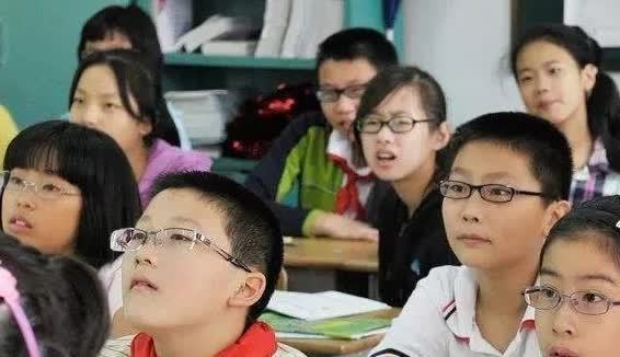 父母|有一种度日如年叫:大宝上高中小宝上小学,二胎父母的苦有谁懂