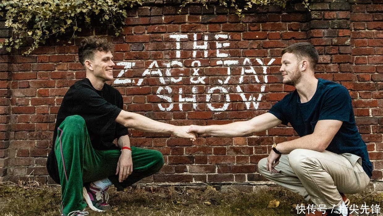 100块把土鳖宅男变鲜肉超模,英国俩沙雕小哥把时尚圈玩坏了