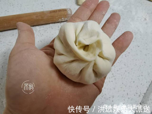 豆沙馅|我家面粉从不蒸馒头，试试这做法，1次做8个，出锅瞬间扫光，赞