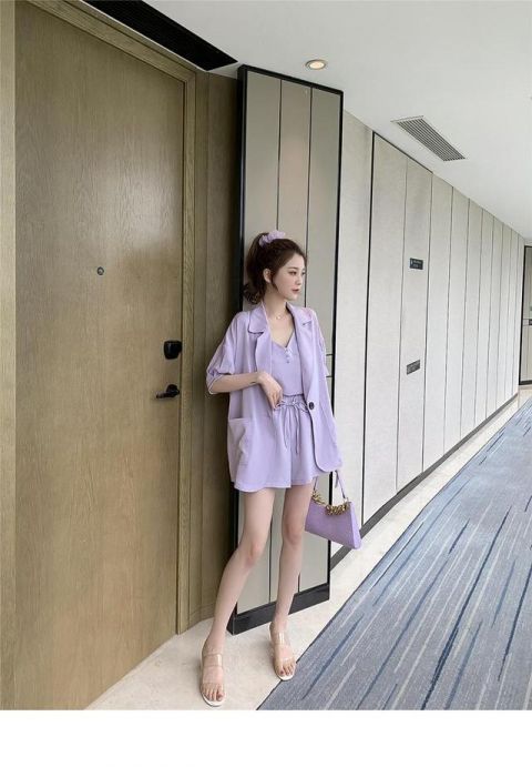 正式感|可甜可酷还超有范儿的西装短裤套装,时髦中带着一点小正式