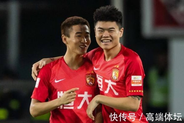 韩佳奇|小鬼当家!李霄鹏招入十一名97年龄段国脚,为将来国足做储备