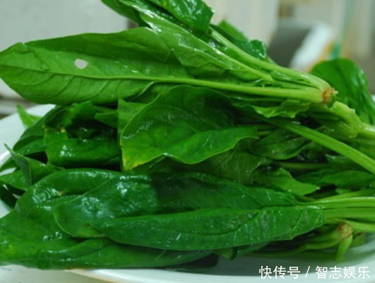 聪明人去吃麻辣烫,专拿这6样菜,好吃还不压称,老板哭晕在厕所