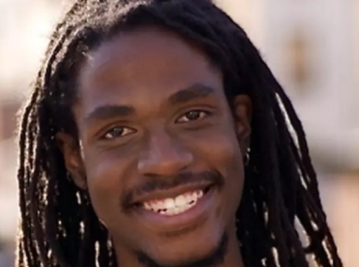 脏辫|非洲人的“脏辫”究竟有多邋遢,头发入水的那一瞬间,画面太美