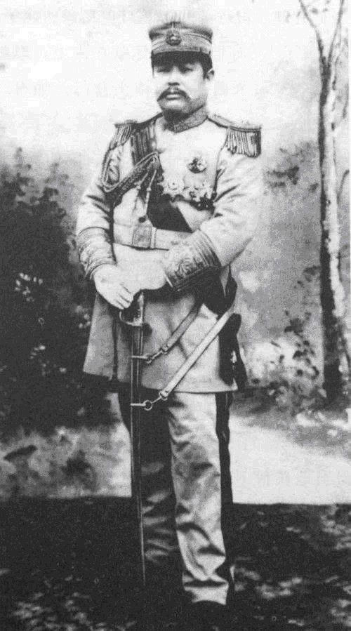 中国|姨太太床底下发抖的黎元洪，三度问鼎中国，晚年劝儿女：毋问政治