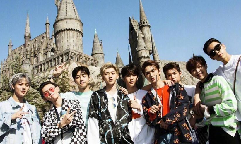 ent|陈立农朱正廷搂腰热聊,26小分队团魂感人,其他成员隔空呼应?