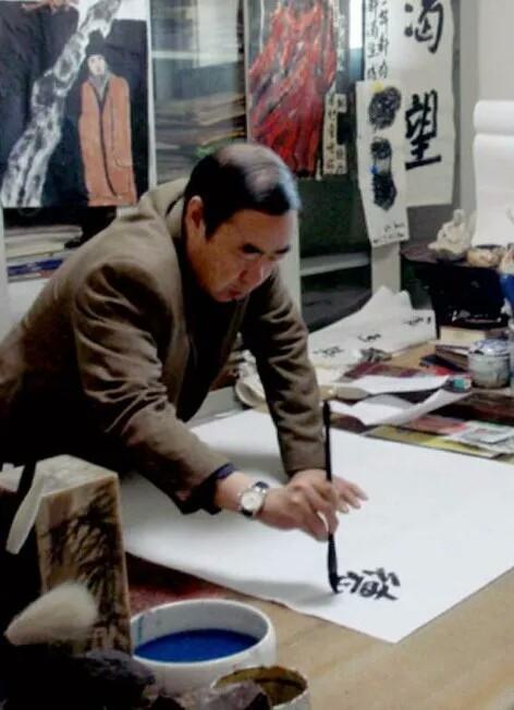 贾平凹|贾平凹口无遮拦,用名气在书法圈捞钱,是在挑战书法家的底线