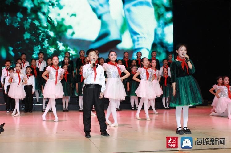 城阳区委|厚植爱国情感 培育时代新人 青岛市城阳区庆祝中国少年先锋队建队72周年