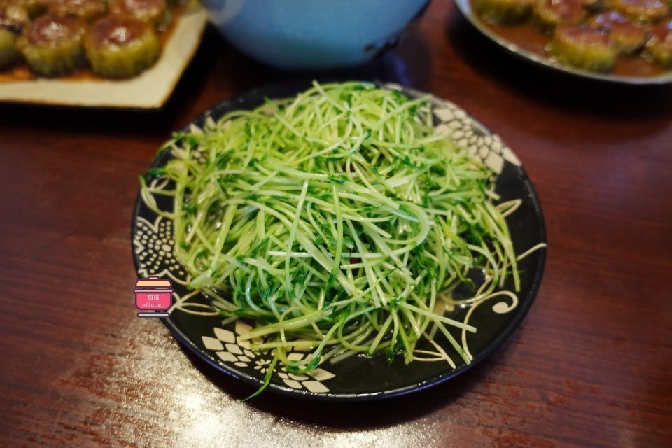 态度|亲戚来串门，精心准备了2荤2素，被嫌弃抠门，吃完后态度大不同