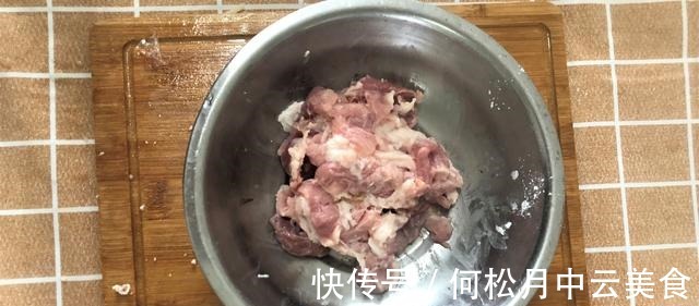 土豆丝|家常小炒青椒土豆丝！