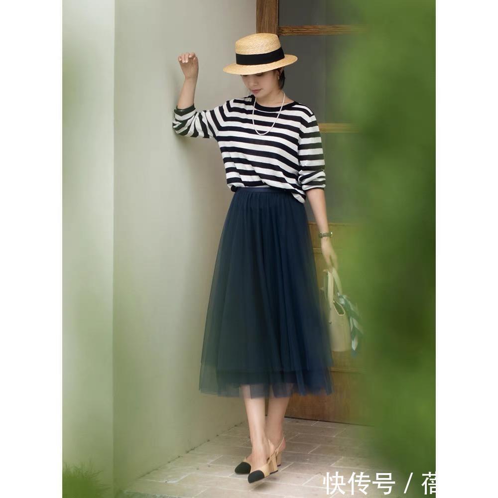 薄纱裙|不管是20岁还是50岁,女人的衣品比长相重要,学会穿半身裙准没错