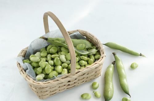 蚕豆中毒|这豆比核桃还补脑每天吃一点,防痴呆、清血管,一年只现在有