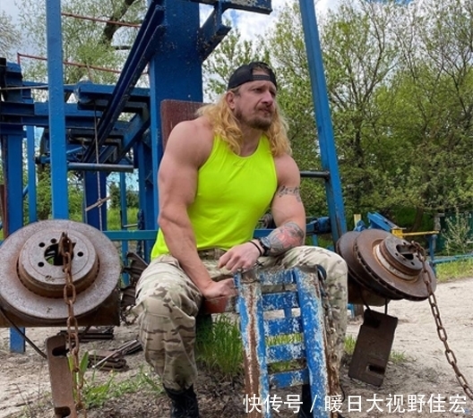 骑自行车|147公斤到95公斤的转变,从大力士到“肌肉型男”