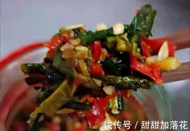 秋天这不起眼的菜，晒干太抢手，比新鲜的更好吃，冬天炒肉吃最香！