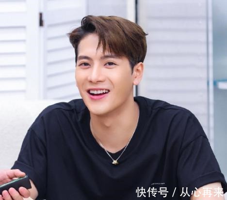 一季|《中餐厅5》收视跌破0.5,宁静女王发言成笑话,龚俊也未拯救成功!