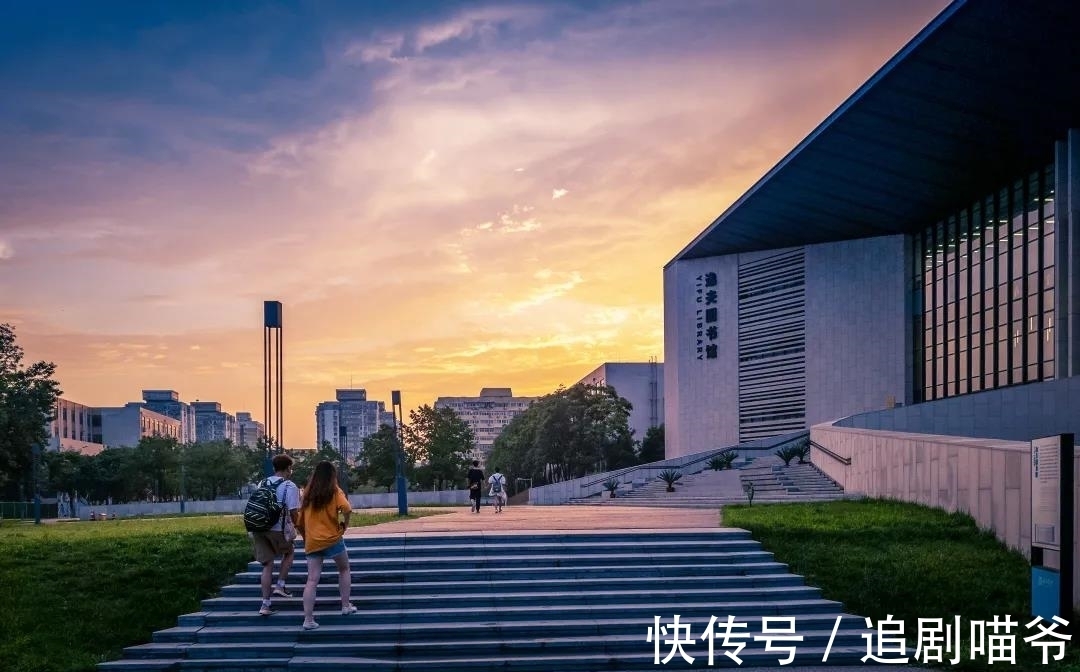 北工大|暑期全勤!是怎样的“宝藏图书馆”在吸引大家每日打卡?