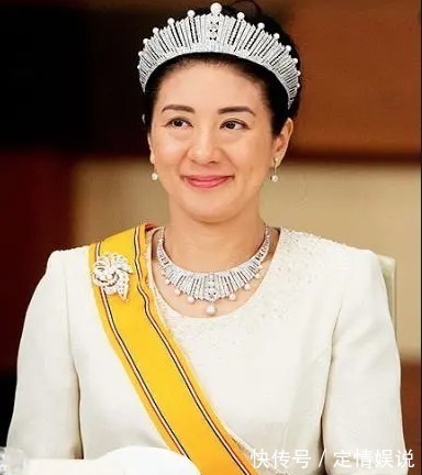 复制黏贴 日本皇室,皇冠不超过200万,款式还都是复制黏贴式