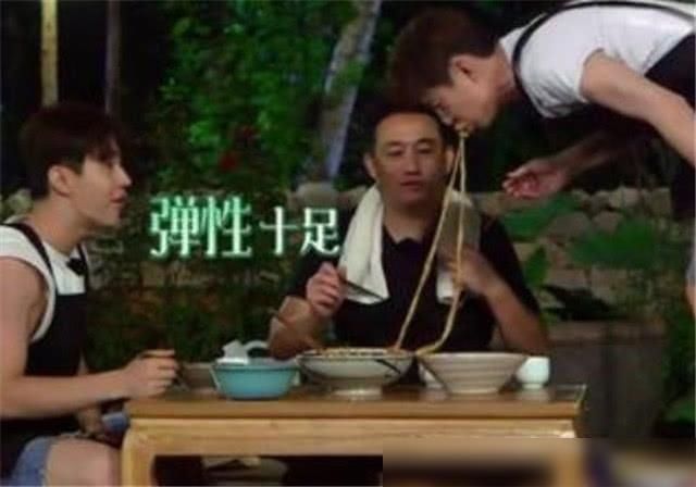 黃磊|黃磊花7小時為《向往4》做飯,看到無濾鏡下的食物,這誰能吃下去