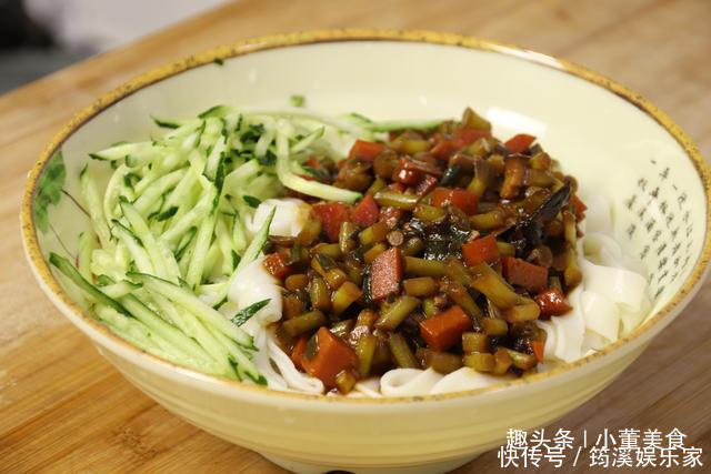 老醋花生|天热了,6道菜比吃肉受欢迎,不炒也不炖,端上桌吃得干干净净