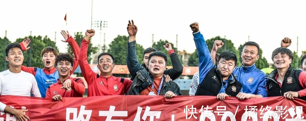 大连|青岛队:垂死挣扎拼个鱼死网破,还是放生津门虎?答案不言而喻