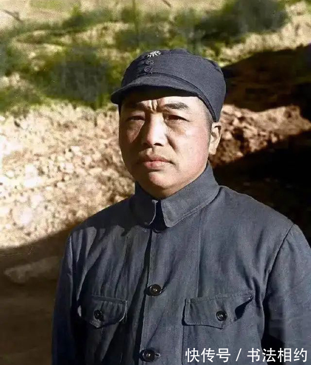 奔放$彭德怀的行书钢筋铁骨,个性鲜明,既有古法,又有“毛体”奔放